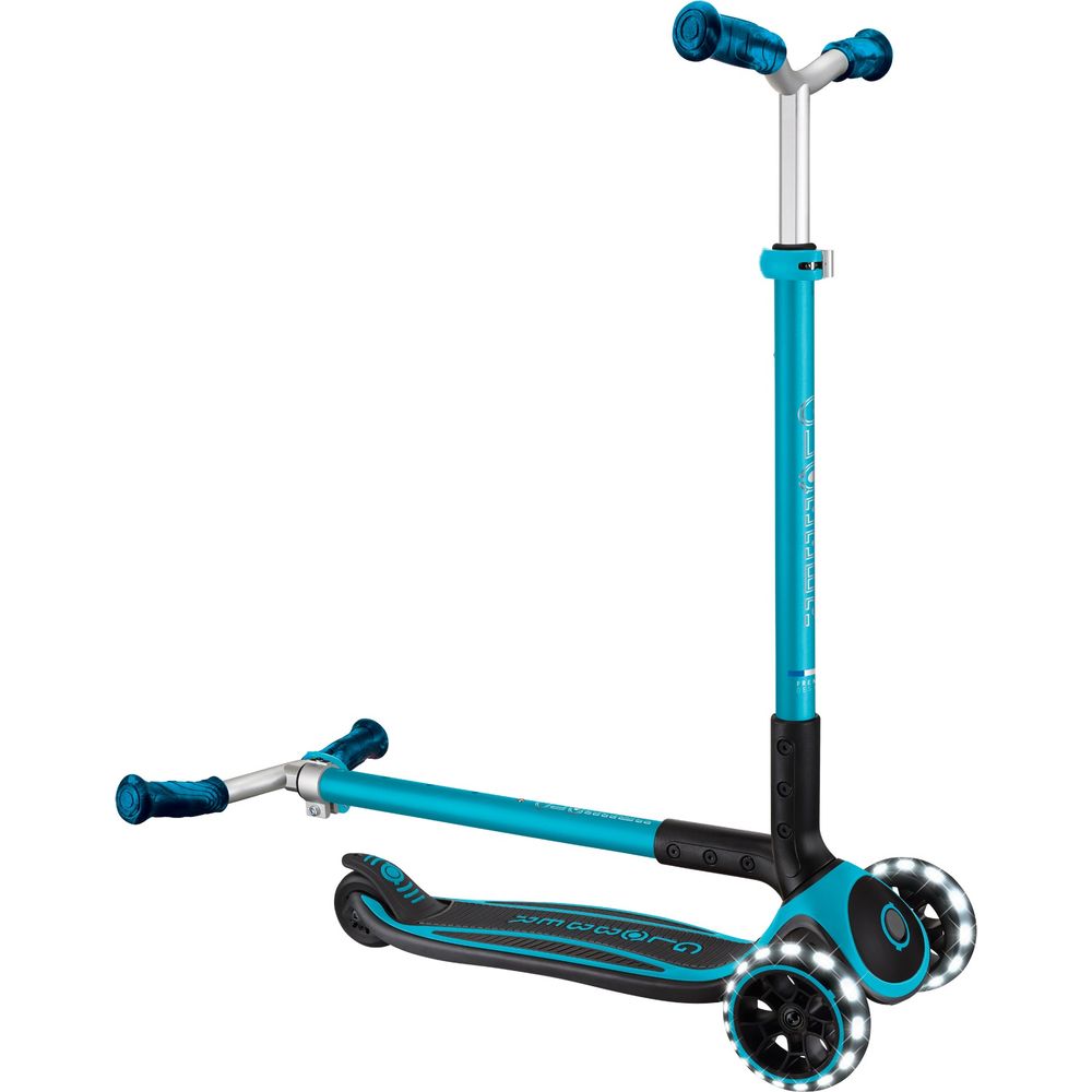 Globber - Ace Lights Scooter - Aqua - Outdoor