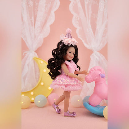 Ruby Red Fashion Friends - Birthday Siblies Doll - Tan Skin, Pink Dress - Dolls