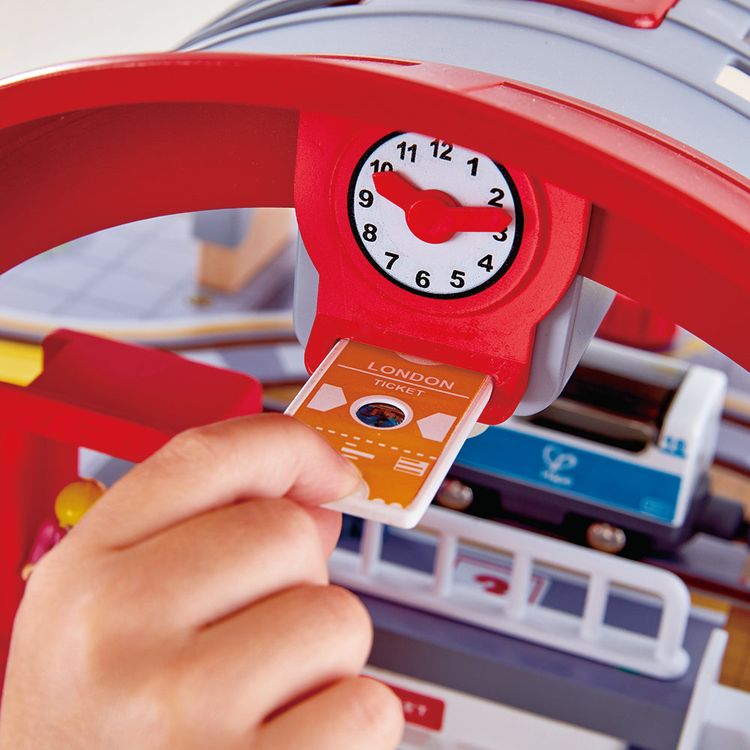 Hape - Grand City Station - Preschool