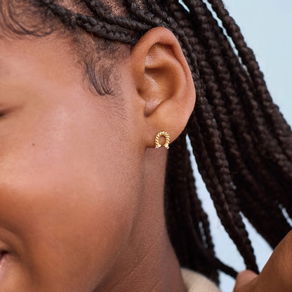 Minibar by BaubleBar - Horseshoe 18k Gold Kids' Earrings - Trend Accessories