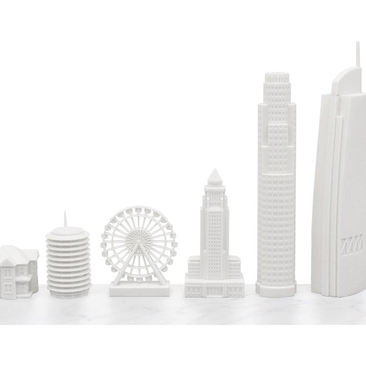 Skyline Chess - New York Versus Los Angeles Acrylic Chess Set with Marble Hatch Board - Games