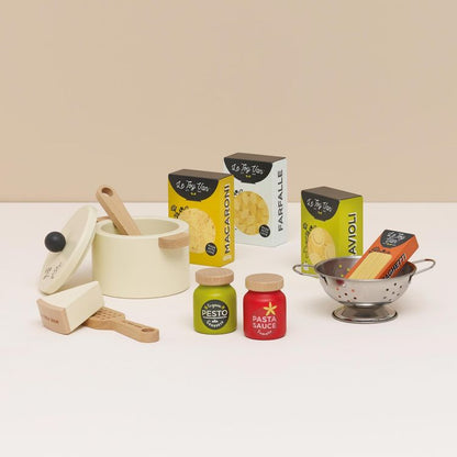 Le Toy Van - Organic Wooden Pasta Set - 12 Pieces - Preschool