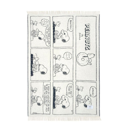 Maison Deux - Peanuts Blanket - Doughnut Comic - Trend Accessories