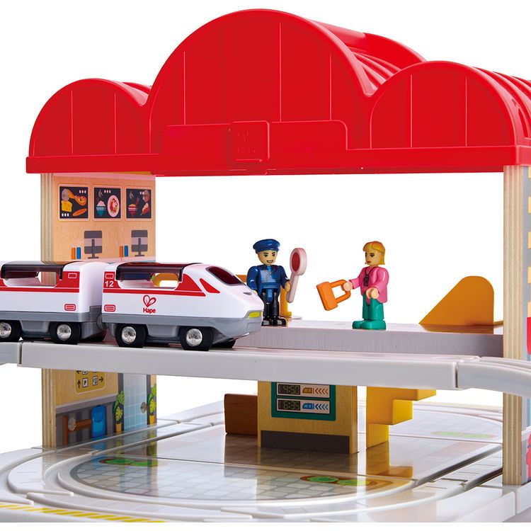 Hape - Portable Train Station Set - Preschool