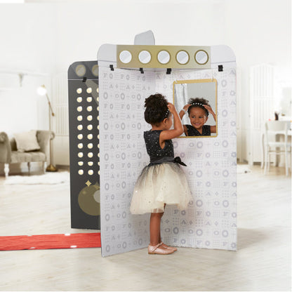 FAO Schwarz - Style Runway 4-Sided Fashion Show Playset - Fashion Activity and Roleplay