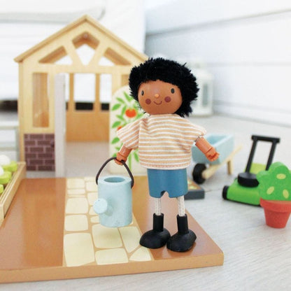 Tender Leaf Toys - The Forrester Family Wooden Dolls - Preschool