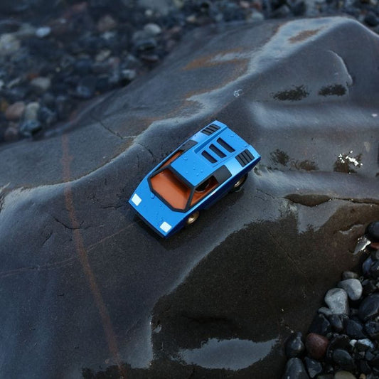 Playforever - UFO Leonessa Car - Blue - Vehicles