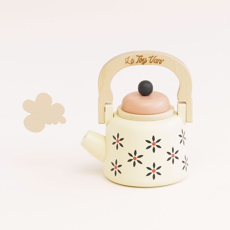 Le Toy Van - Vintage Wooden Kettle - Preschool