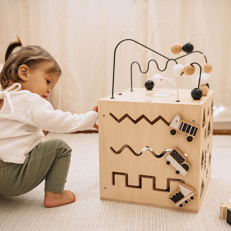 Wonder & Wise - Wooden Activity Busy Box - Preschool
