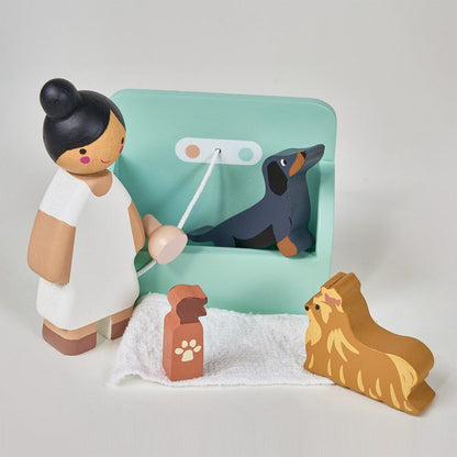 Tender Leaf Toys - Wooden Waggy Tails Dog Salon Set - Preschool