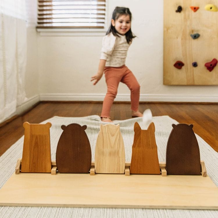 Wonder & Wise - Zoo Crew Bean Bag Toss - Preschool